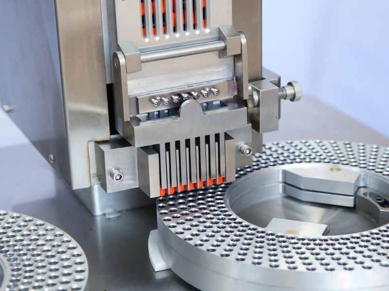 膠囊自動填充機